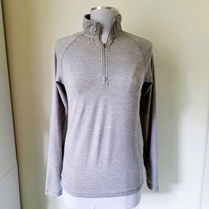 Danskin Zip Pullover Long Sleeve Gray Color Size M preowned good condition